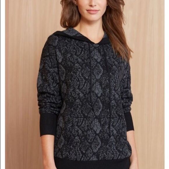 John + Jenn DYLAN Python Hooded Tunic Pullover with front slide pocket - Picture 2 of 15